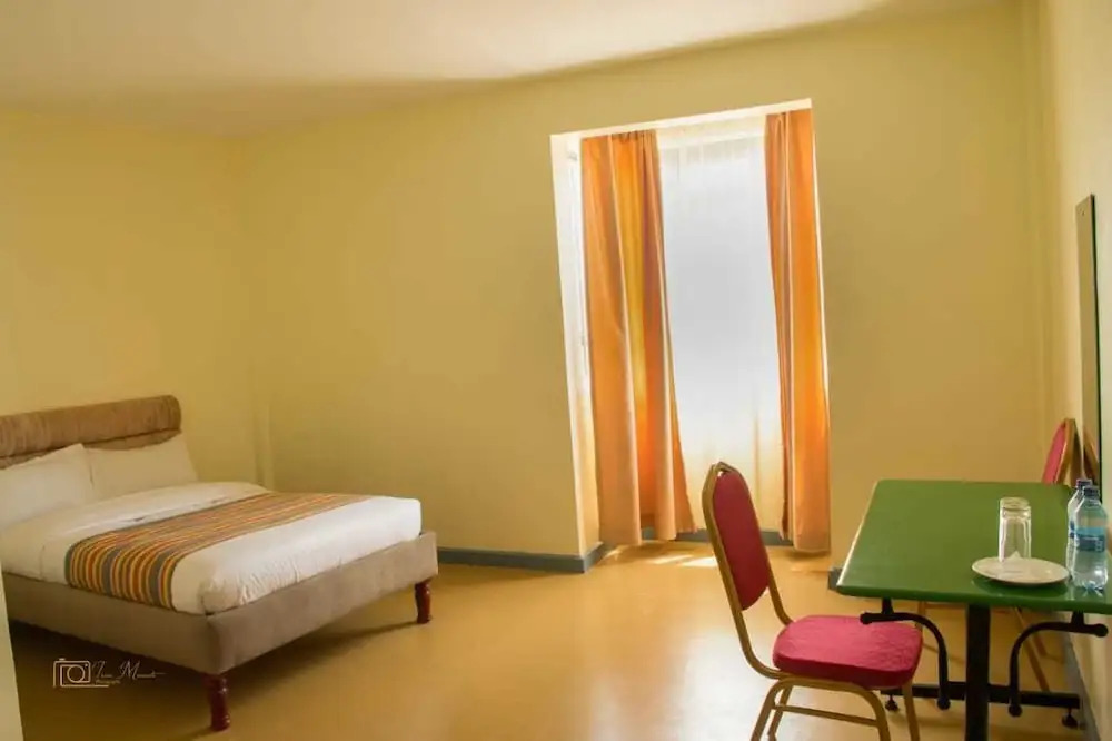 Sunglam Hotel