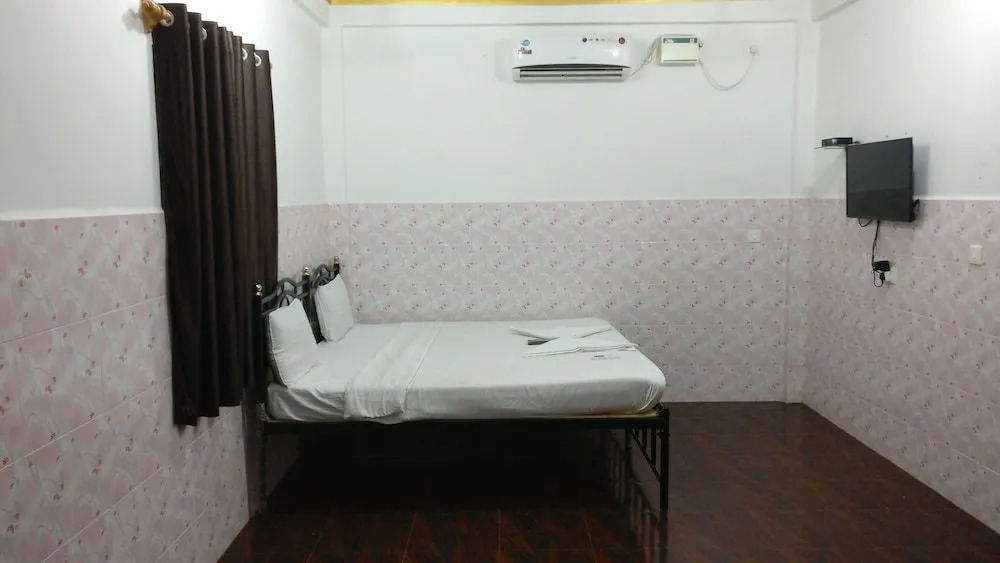 Saby Guest House