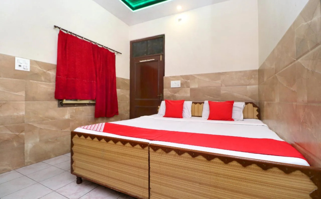Suri Guest House By OYO Rooms