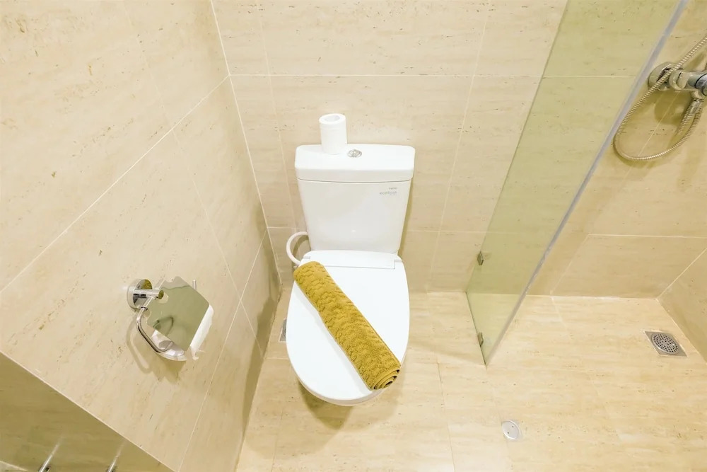 Spacious Luxury Studio Room The Accent Apartment near Lotte Avenue Bin