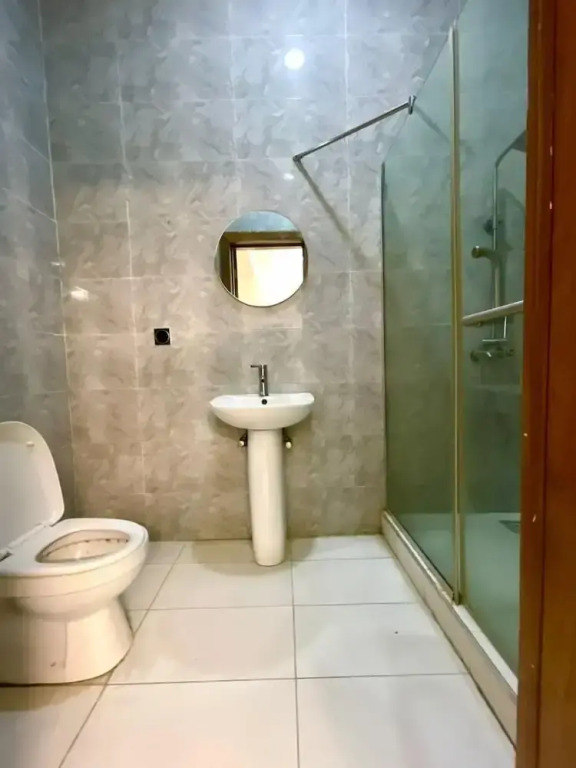 Serviced Apartment