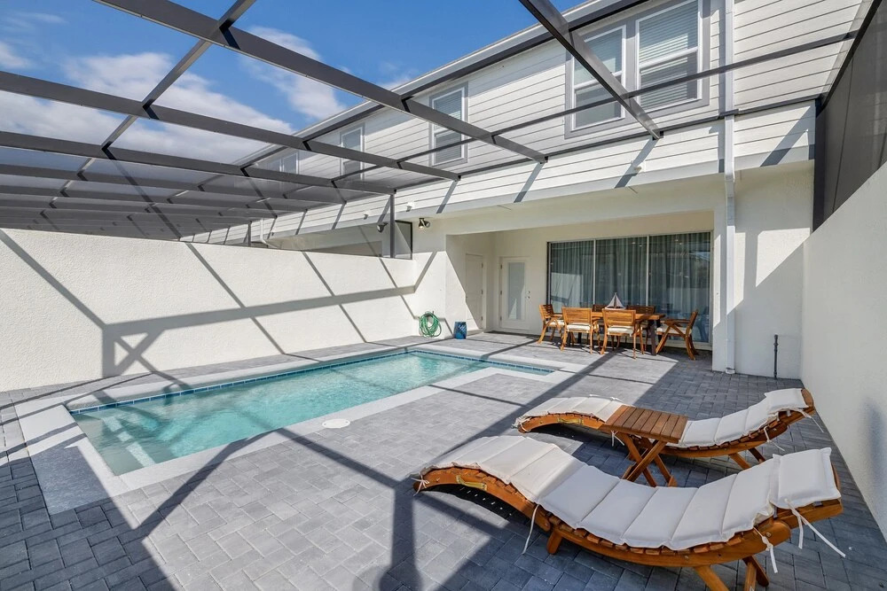 Sun Traveler @ Solterra By Shine Villas #113 5 Bedroom Townhouse