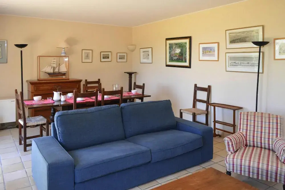 Villa in Plougasnou With Stunning Sea Views