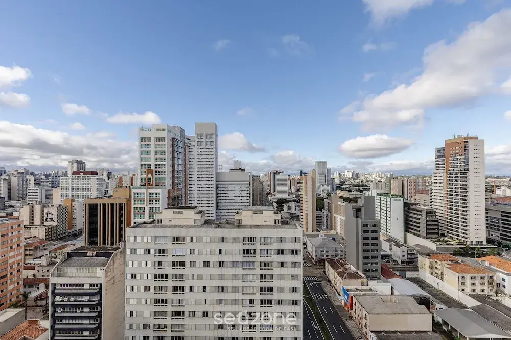 Comfortable and Complete Stay in Downtown Curitiba - ECL