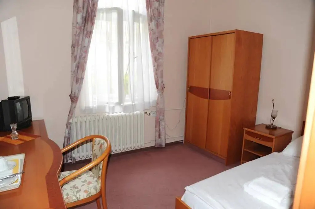Pension Akropolis
