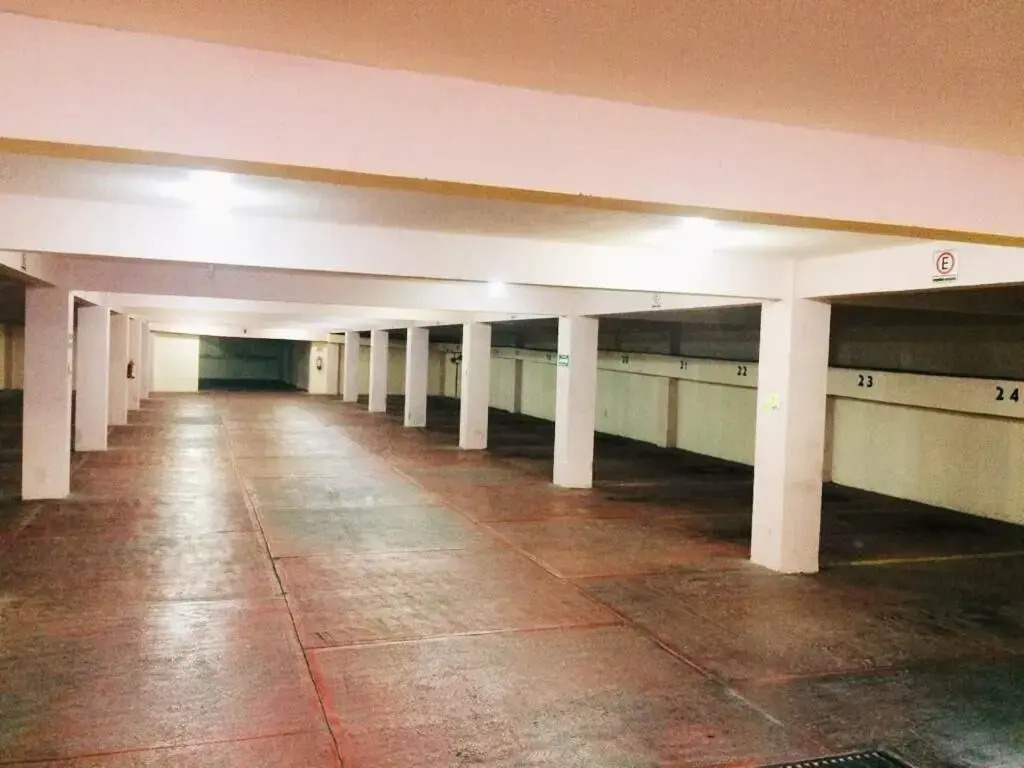 HOTEL EDELMIRA