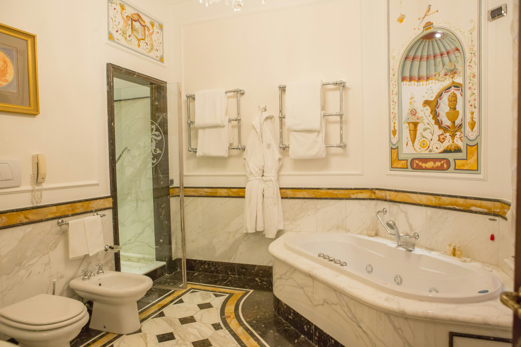 Отель Grand Hotel Majestic già Baglioni