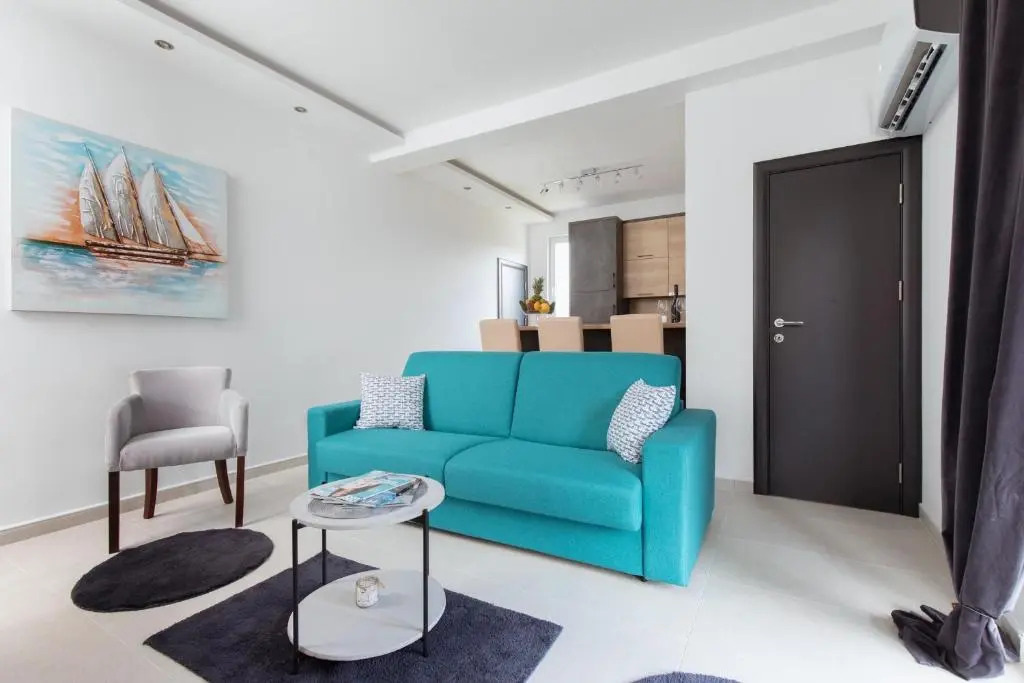 Tramonto Apartments