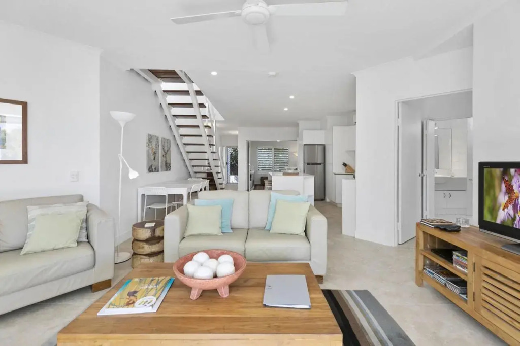 76 Upper Hastings Street Apartment