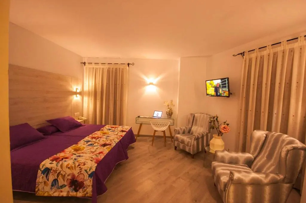 Hotel Hc Zoom