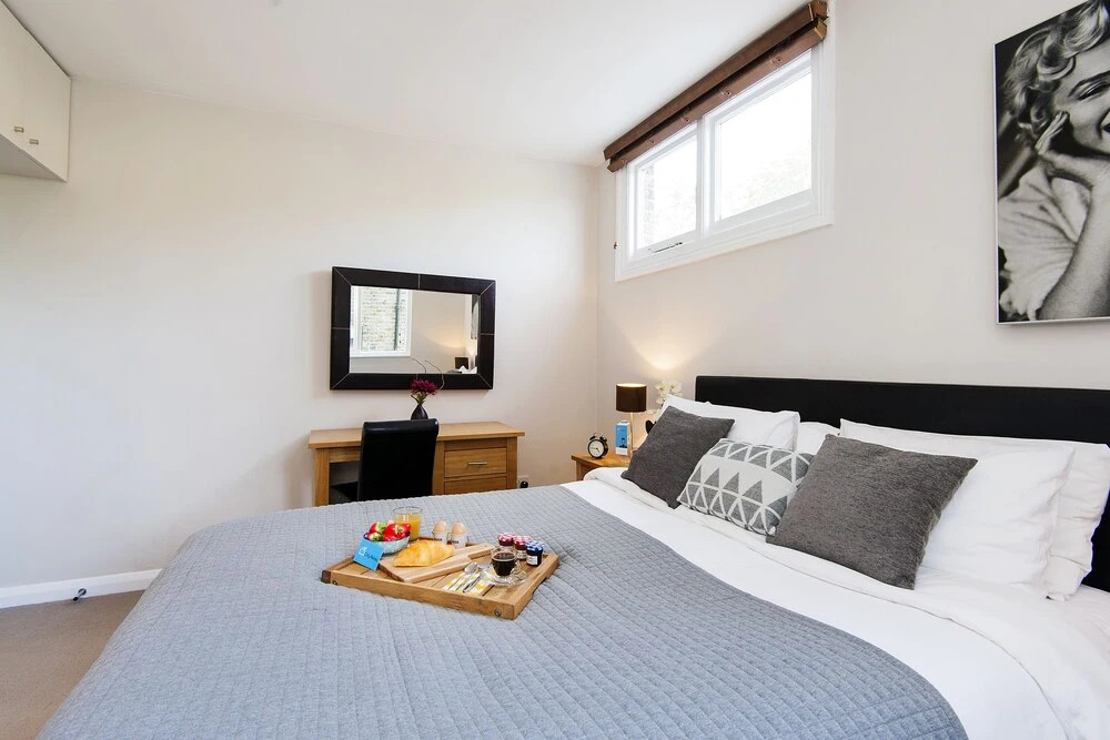 The Chelsea Harcourt Lodge - LPR