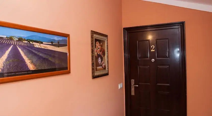 Angolo Apartments