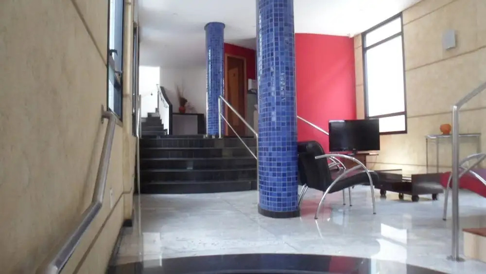 Platinum Hotel