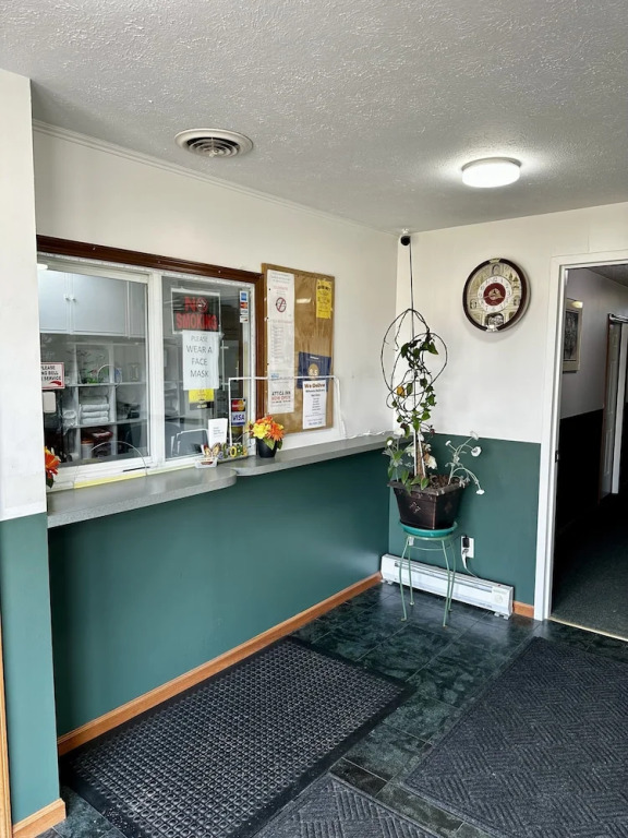 Attica Inn