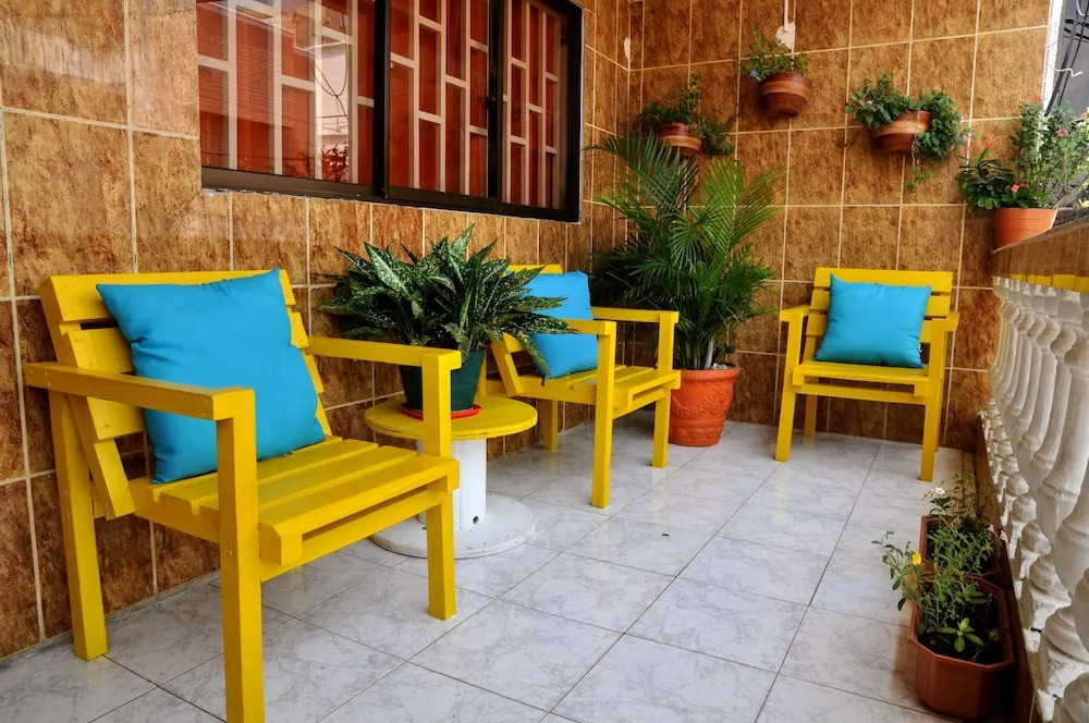 Bona Vida Apartments