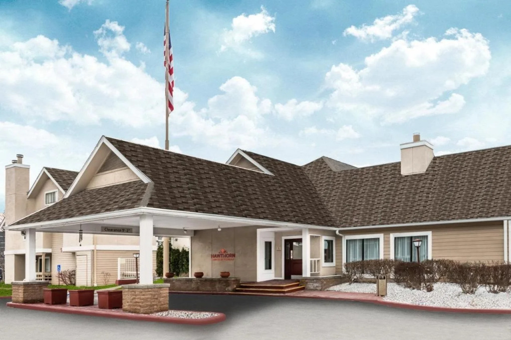 Value Suites Extended Stay - St Louis