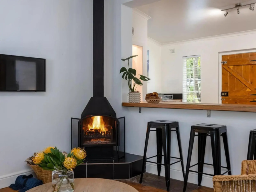 Jonkershoek Valley Cottage