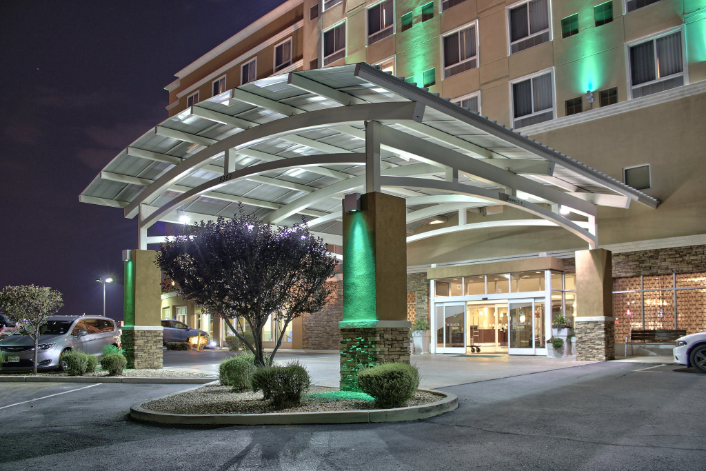 Holiday Inn & Suites Albuquerque-North I-25 by IHG
