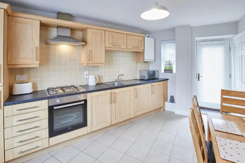 Host Stay Aynsley Mews