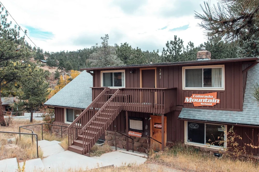 Estes Park Adventure Hostel