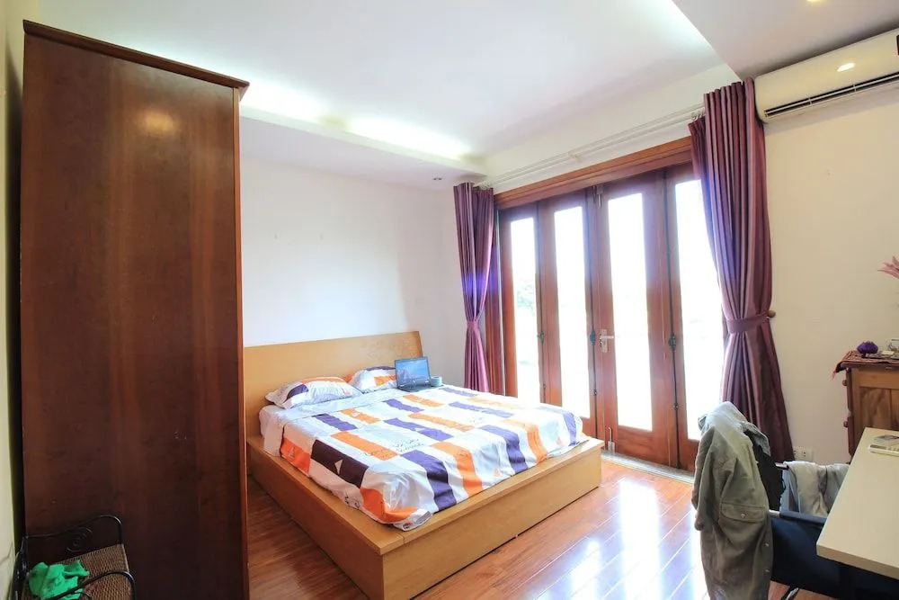 Mirr Homestay Hanoi