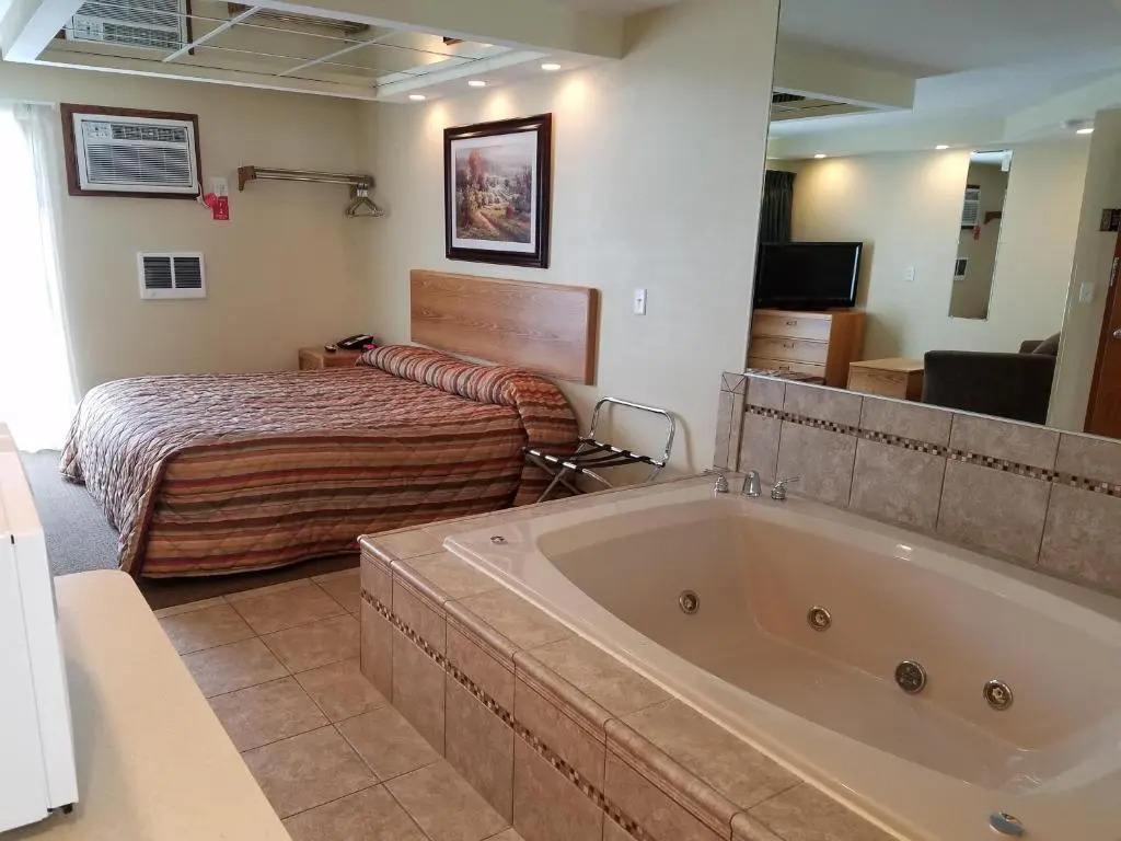 Black Hawk Motel & Suites