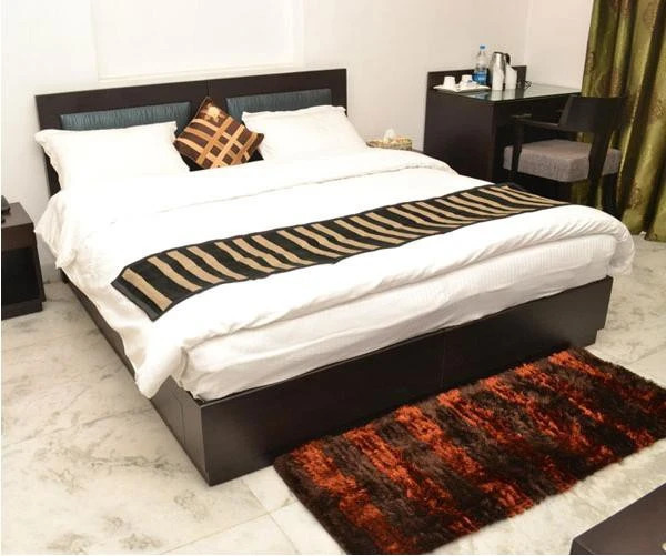 Cube Bed and Breakfast