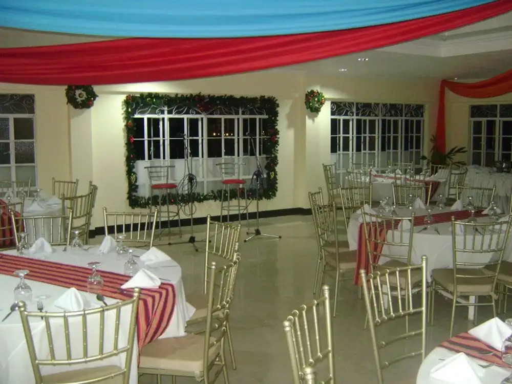 Mira De Polaris Hotel