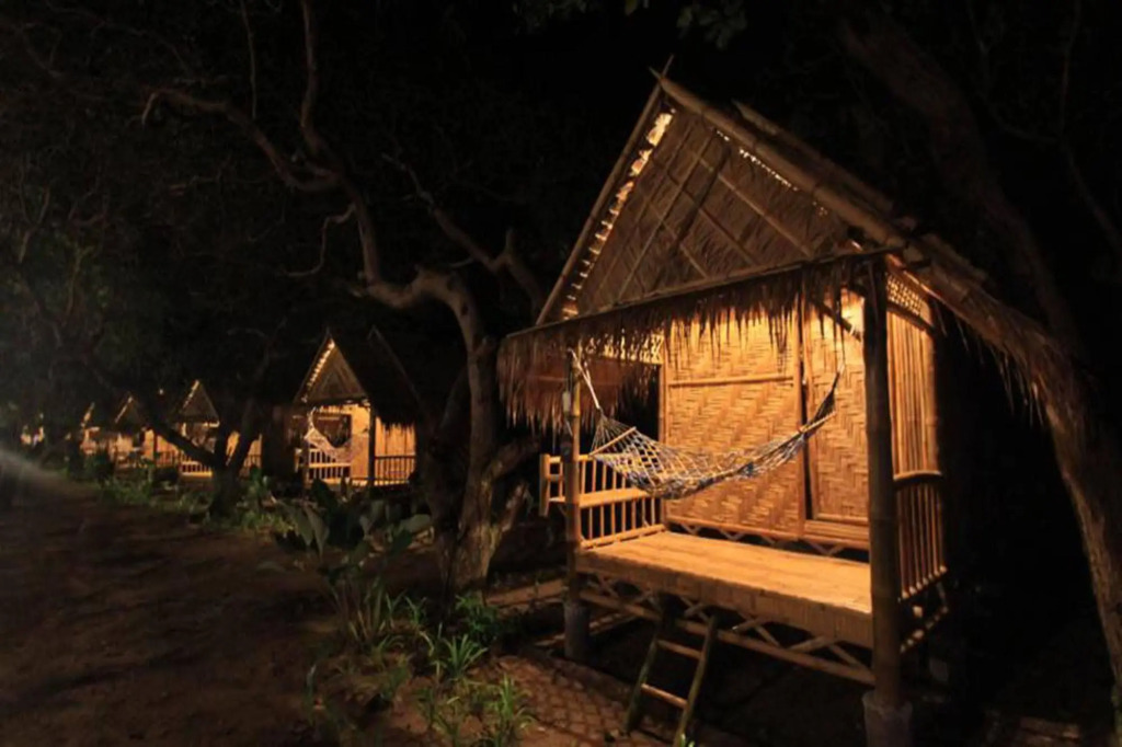 Phayam Sport Bungalow