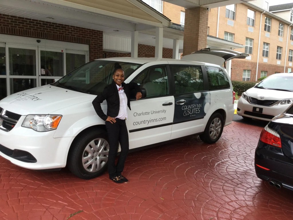 Country Inn & Suites by Radisson, Charlotte University Place, NC