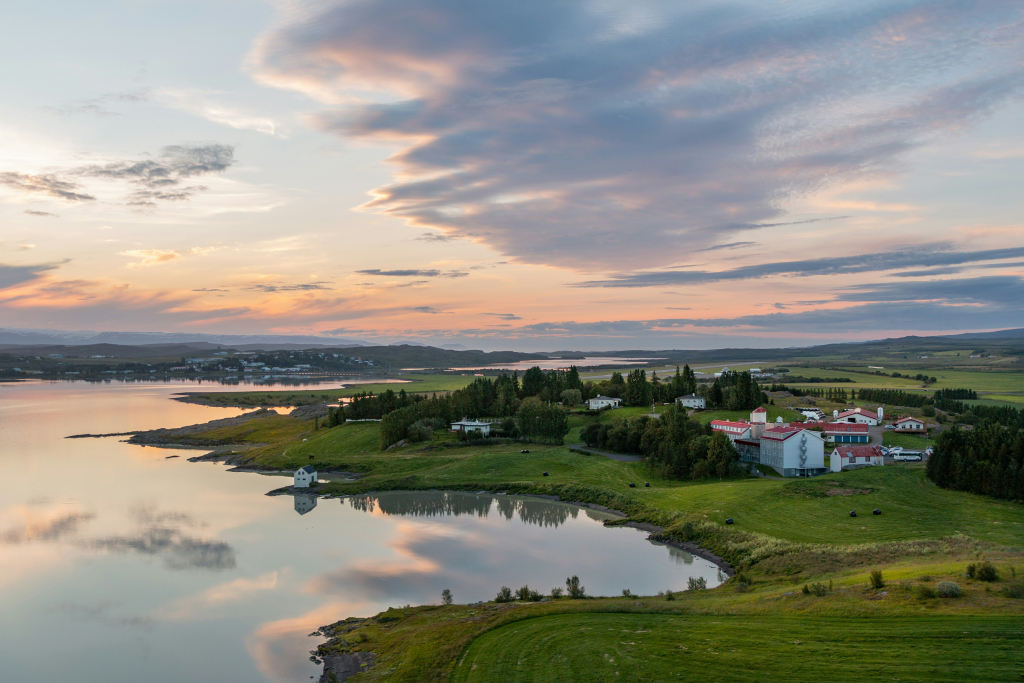 Gistihúsið - Lake Hotel Egilsstadir