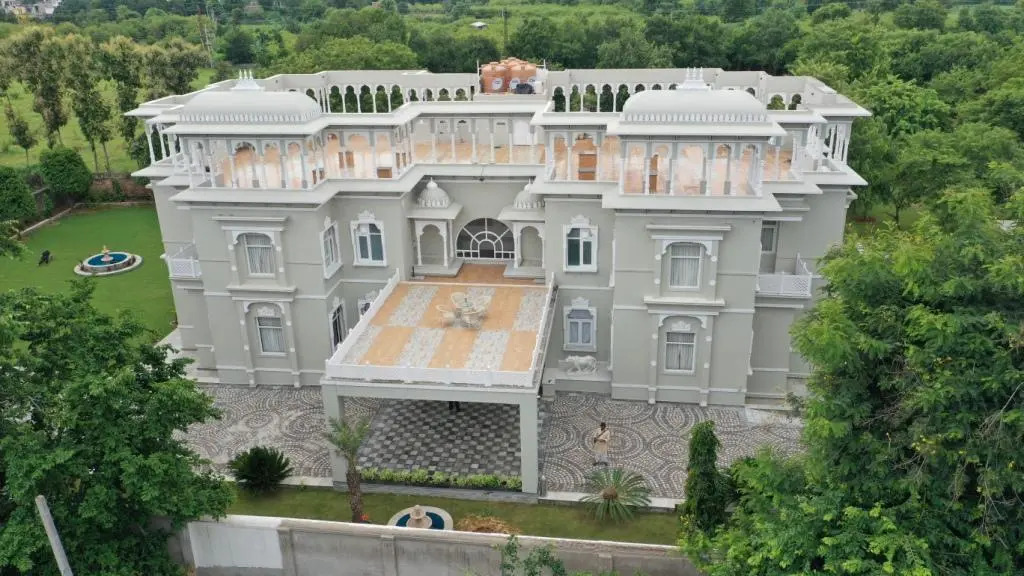 Tiger Villa
