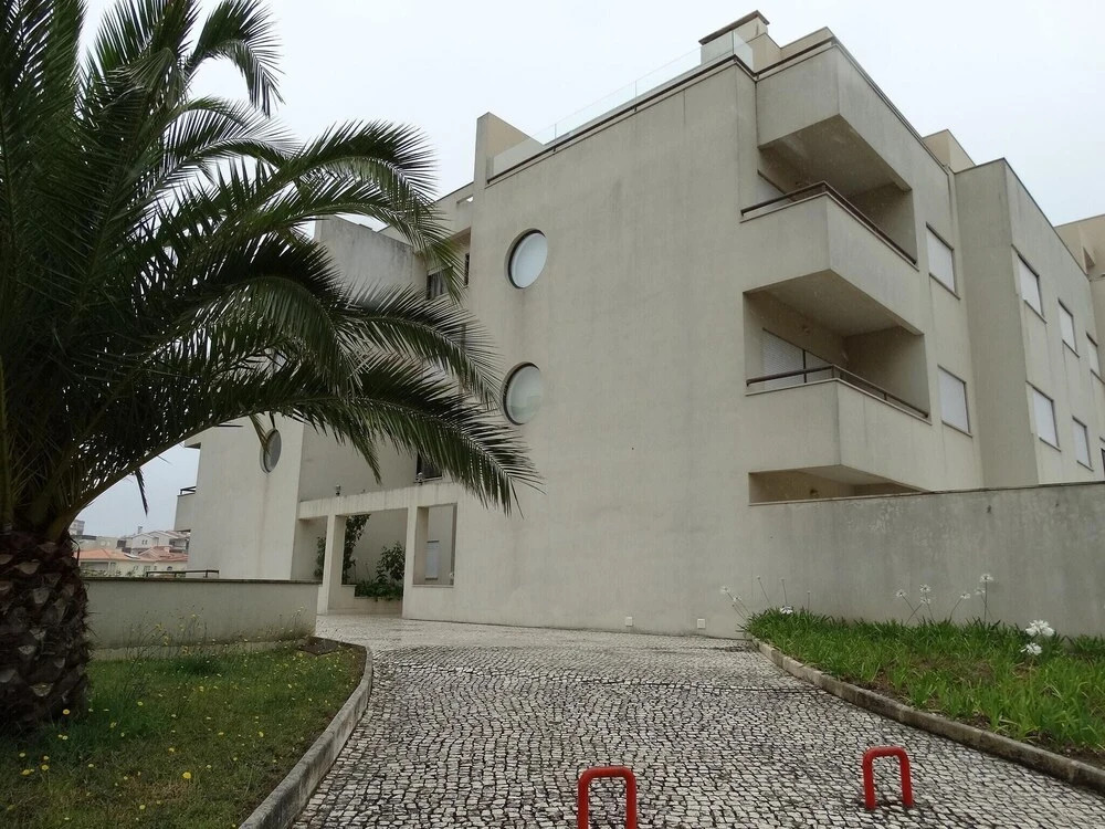 Apartment With 2 Bedrooms in Buarcos, With Furnished Balcony - 500 m F