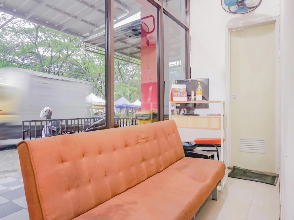 OYO 3965 Syariah Graha Kartika
