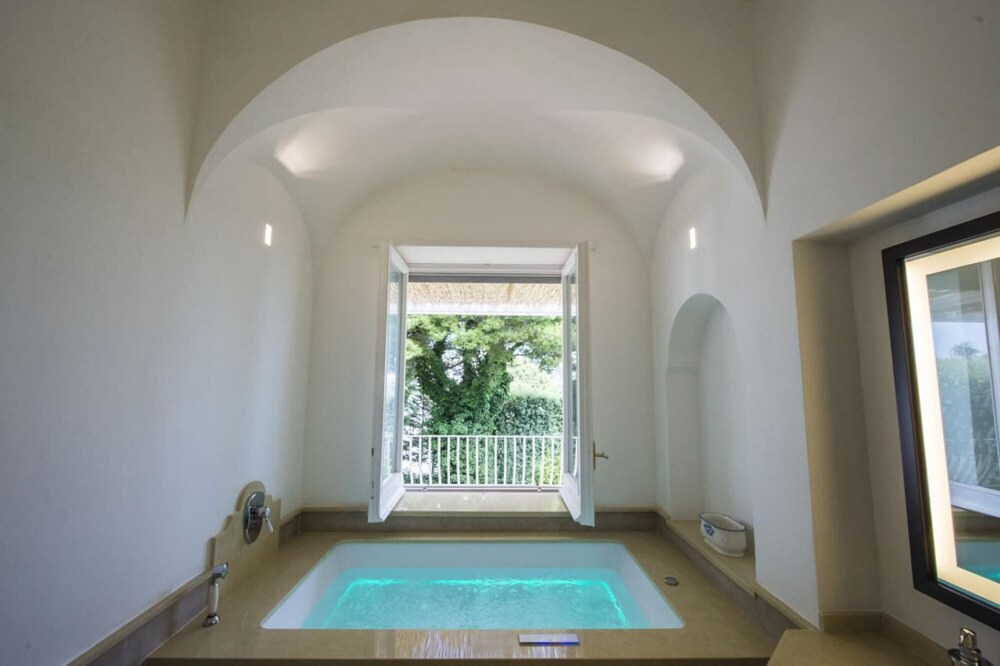 Villa La Conchiglia by Elite Villas