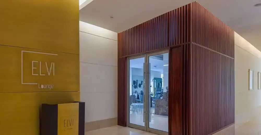 Marco Polo - Chic 1BR in Marina Hub | Expansive Balcony