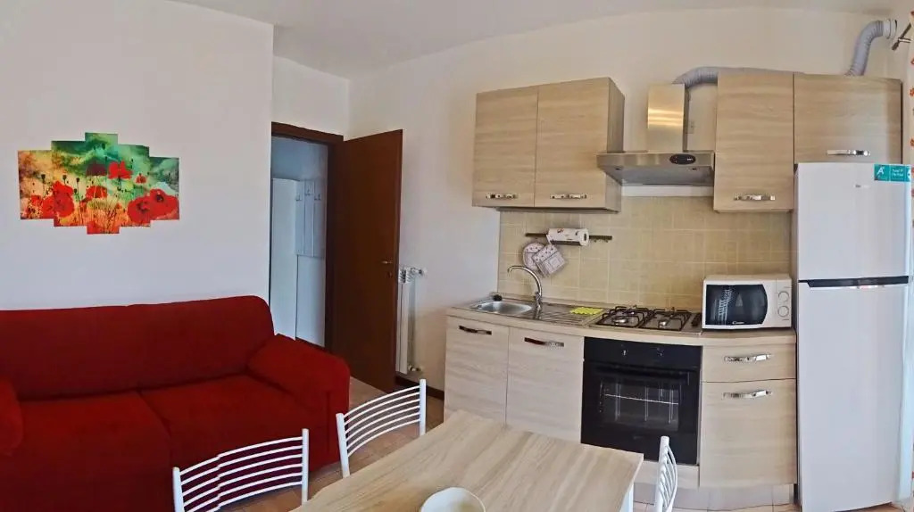 La Quiete 29 Lake view Apartment by Gardadomusmea