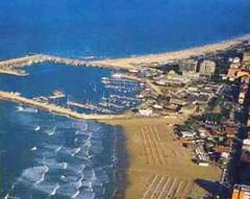 House With 2 Bedrooms in Civitanova Marche, With Furnished Garden and Wifi Near the Beach