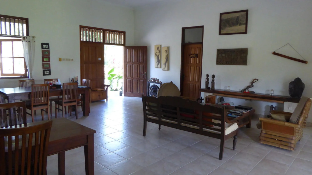 Rumah Kita Villa/hotel