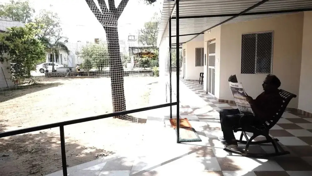 Shyam Luxurious Huts & Guest House