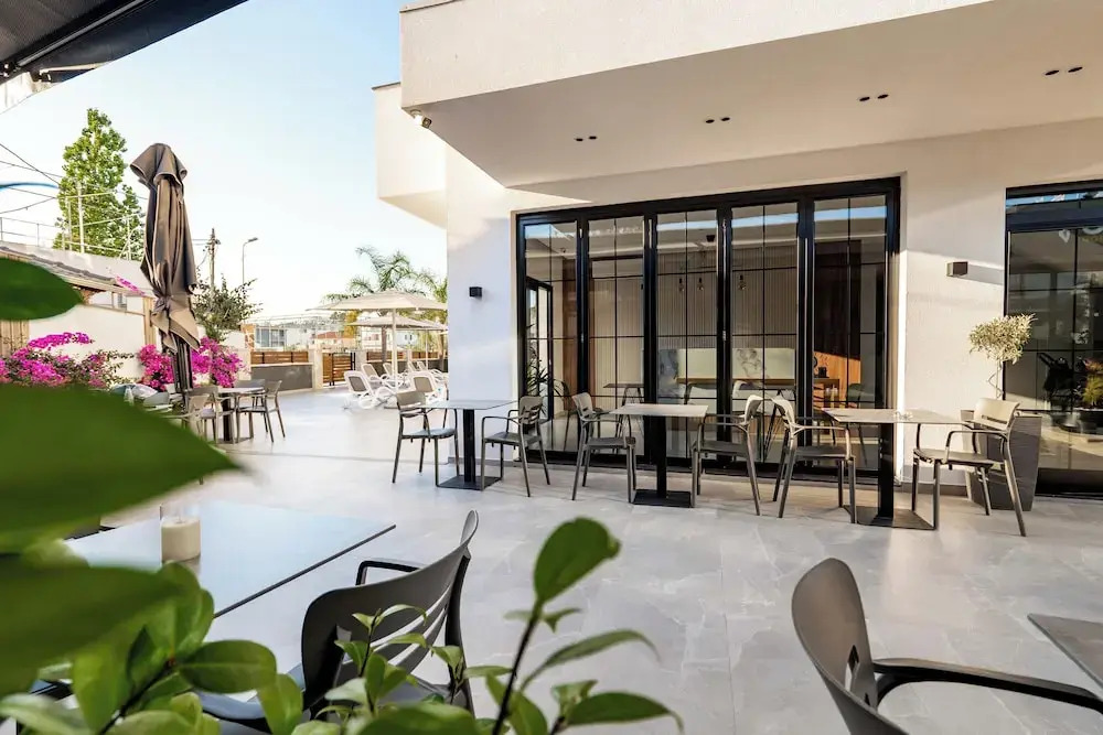 Absolute Hotel Ksamil