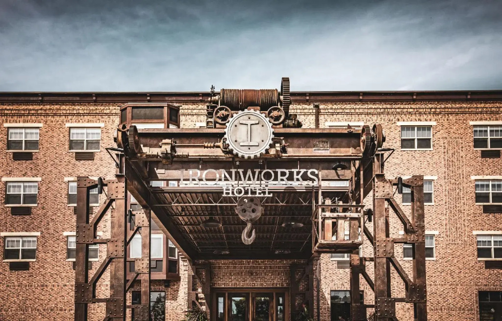 Ironworks Hotel