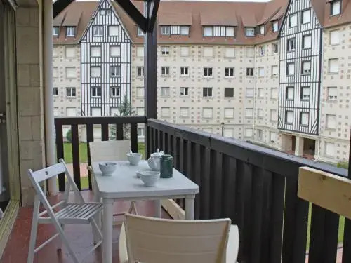 Apartment Castel Guermante