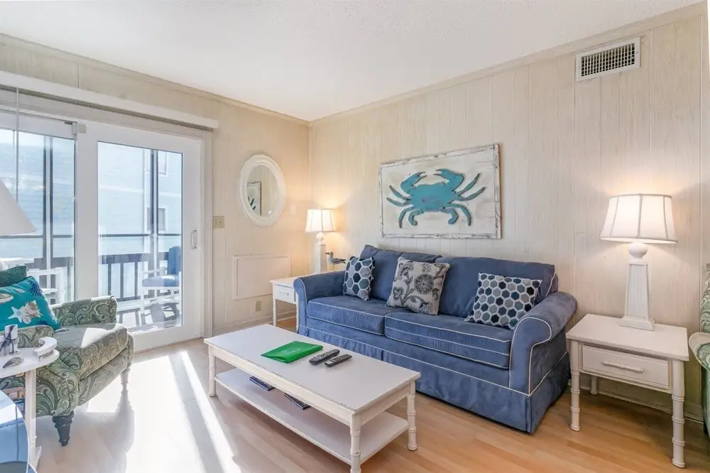 Sea Oaks 208