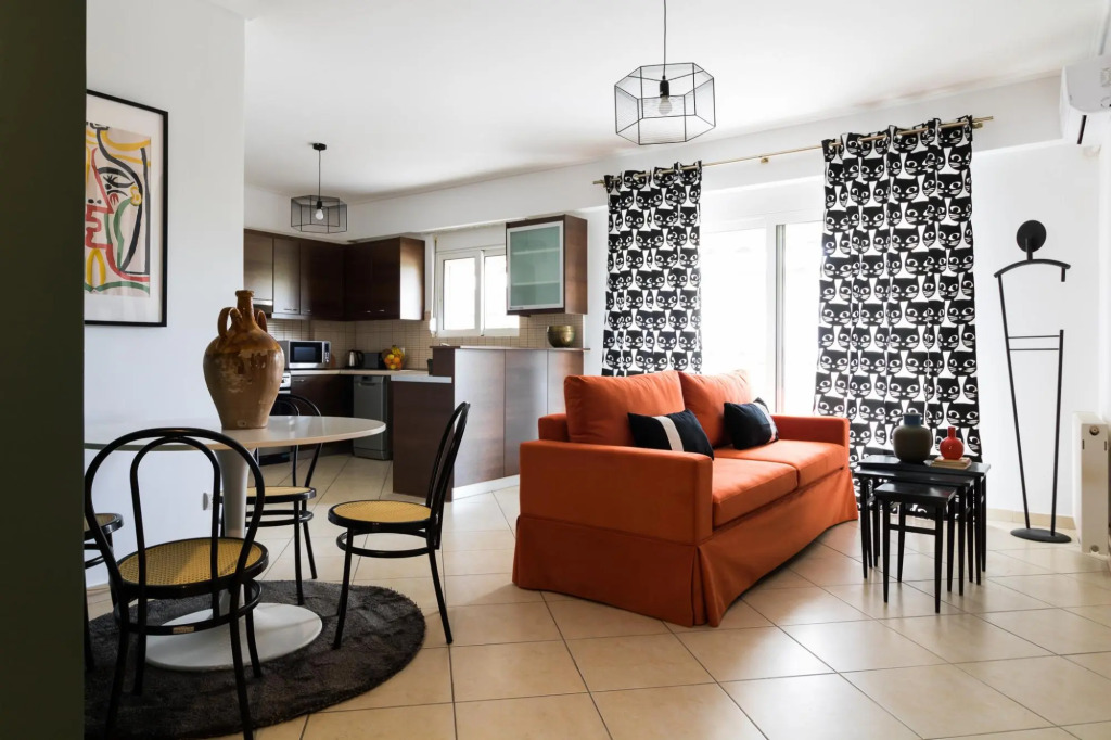 Athenian Stylish 2 bdrm Apartment