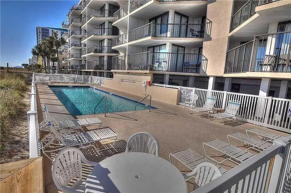 Crescent Sands I D5 3 Bedrooms 3 Bathrooms Condo