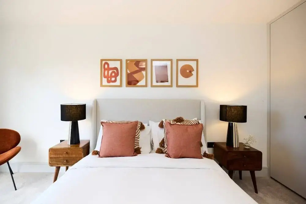 The South Wimbledon Escape - Lovely 3bdr With Balcony