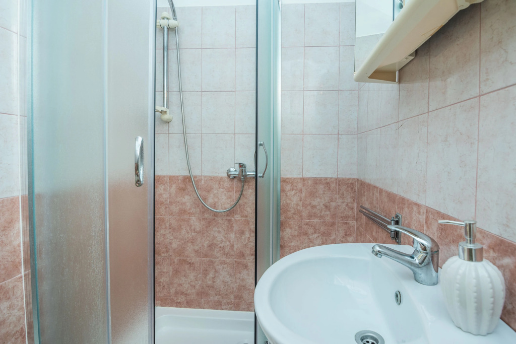 Apartment Basic 2