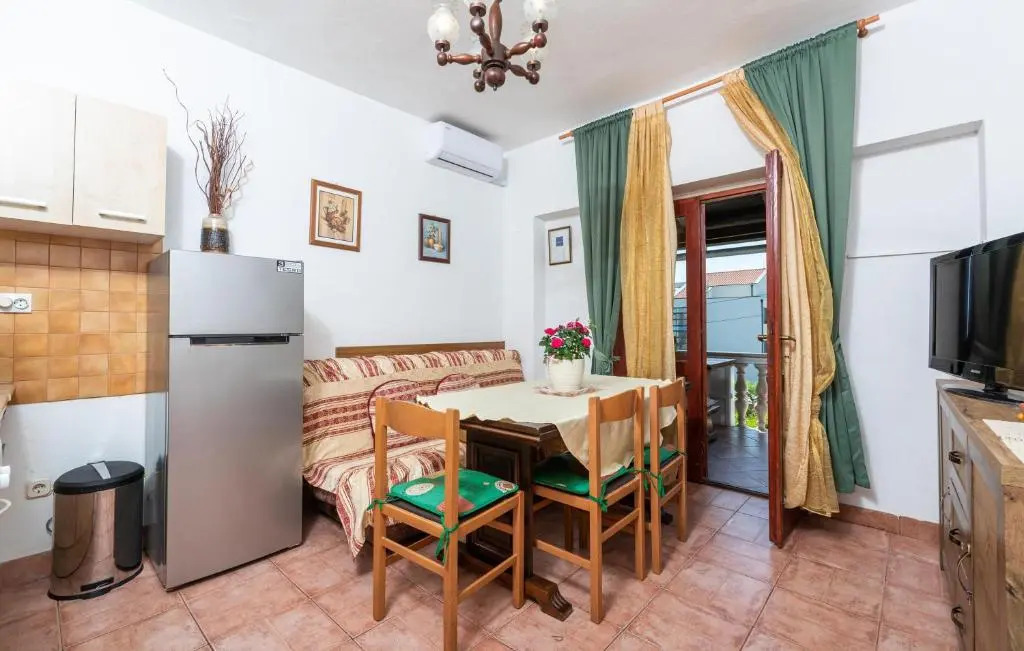 Apartments Belsa