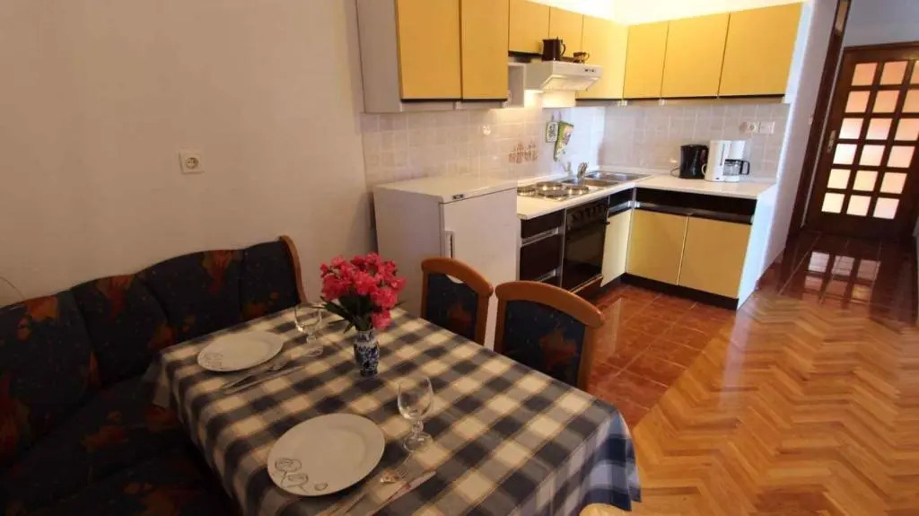Apartments Tonica